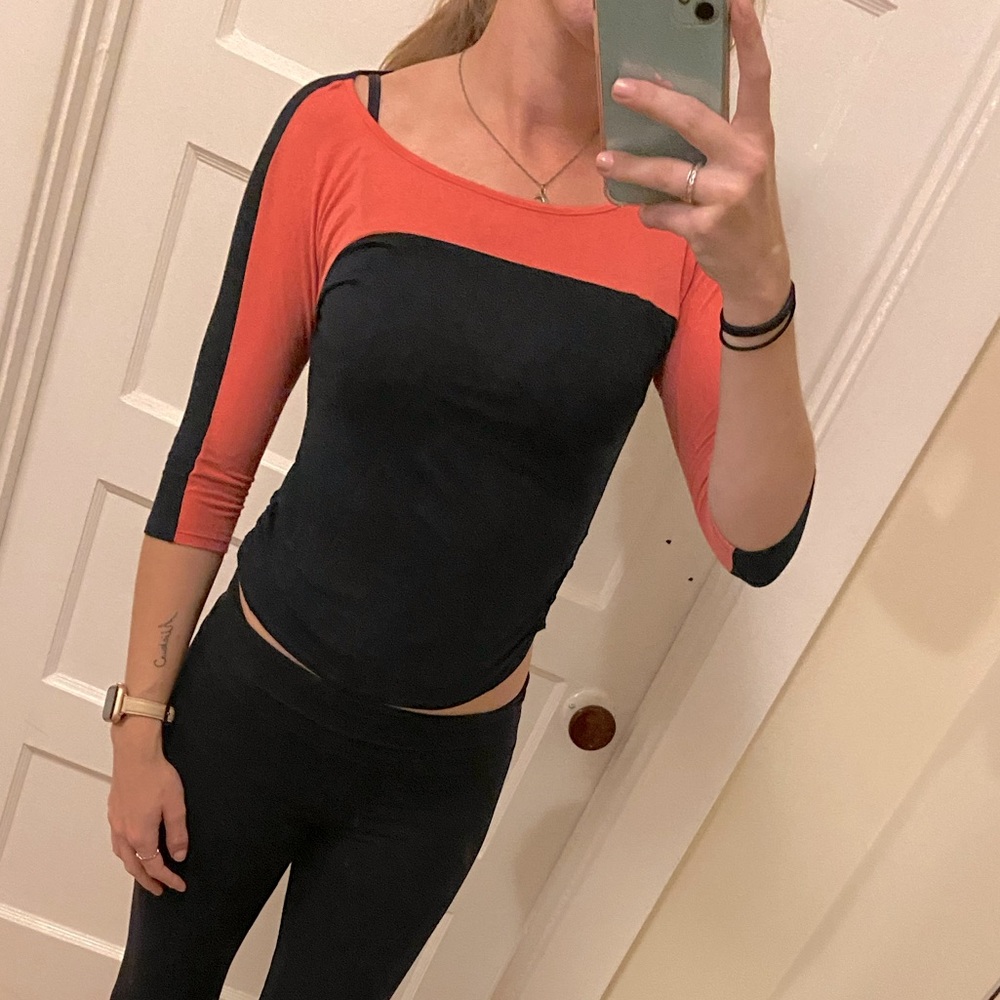 Black and pink quarter sleeve shirt